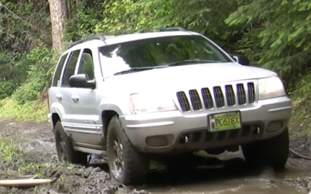 Mud Performance of Cooper Evolution M/T