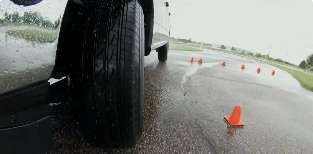 Firestone Destination LE3 Wet Performance