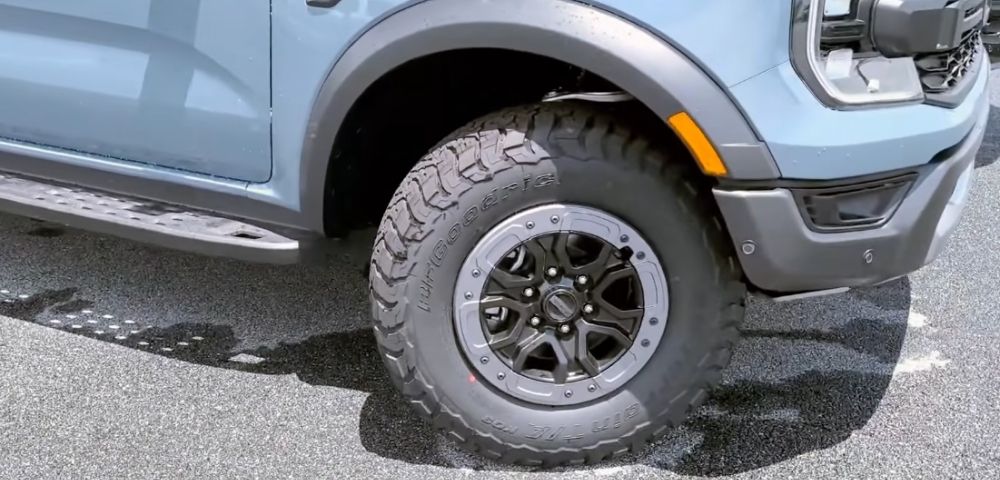 On-Road Performance Comparison Between BF Goodrich KO2 and KO3